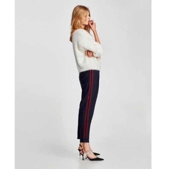 Zara Pants - Zara Basic Pinstripe Joggers